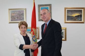 Đeka i Plugčijeva: Potvrda važnosti oblasti ljudskih i manjinskih prava Đeka i Plugčijeva: Potvrda važnosti oblasti ljudskih i manjinskih prava