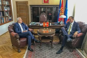 Krivokapić i Trpkoski: Crna Gora i Sjeverna Makedonija sudbinski povezane zemlje Krivokapić i Trpkoski: Crna Gora i Sjeverna Makedonija sudbinski povezane zemlje