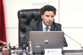 Abazović: Žele sjever Kosova u Podgorici da bi Vuković ostao da finansira Gradsku TV Abazović: Žele sjever Kosova u Podgorici da bi Vuković ostao da finansira Gradsku TV