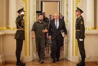 Džonson: Putin poništio posljednju zamjerku članstvu Ukrajine u NATO Džonson: Putin poništio posljednju zamjerku članstvu Ukrajine u NATO