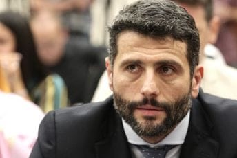 Šapić o nevremenu u Beogradu: Najmanje je važno ko je kriv, na Boga ne možemo da utičemo Šapić o nevremenu u Beogradu: Najmanje je važno ko je kriv, na Boga ne možemo da utičemo