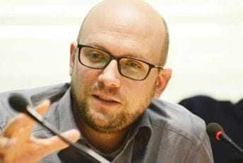 Predstavnik njemačke vlade za Balkan: Jasno tražiti od Srbije da se priključi sankcijama Predstavnik njemačke vlade za Balkan: Jasno tražiti od Srbije da se priključi sankcijama