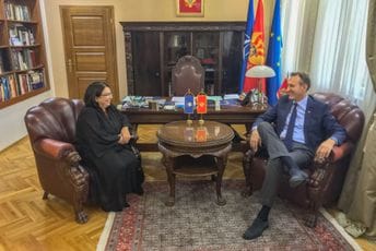 Krivokapić - Hodža: Odnosi Crne Gore i Kosova odlični Krivokapić - Hodža: Odnosi Crne Gore i Kosova odlični