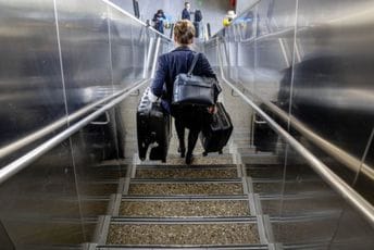 Haos na njemačkim aerodromima – ogromni redovi, hiljade otkazanih letova Haos na njemačkim aerodromima – ogromni redovi, hiljade otkazanih letova