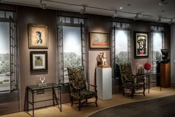 Privatna zbirka Živanšija prodata za 114 miliona eura