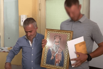 Vjera se sve agresivnije nameće Vjera se sve agresivnije nameće