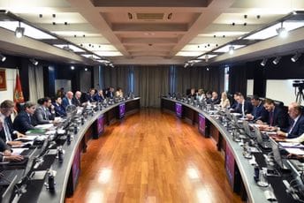 Sjednica Vlade sjutra u 12h Sjednica Vlade sjutra u 12h