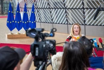 Evropski parlament traži kandidatski status Ukrajine i Moldavije bez odlaganja Evropski parlament traži kandidatski status Ukrajine i Moldavije bez odlaganja