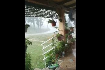 Jako nevrijeme pogodilo i Nikšić Jako nevrijeme pogodilo i Nikšić