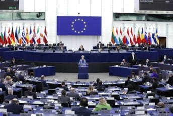 Ukrajina i Moldavija dobile status kandidata za EU