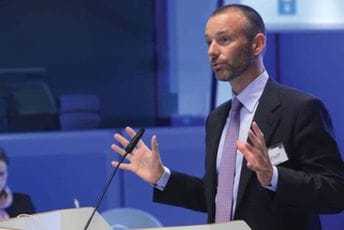 Jankovec: Regulatori prečesto slušaju avio-kompanije umjesto da dozvole aerodromima da riješe svoje finansijske zahtjeve Jankovec: Regulatori prečesto slušaju avio-kompanije umjesto da dozvole aerodromima da riješe svoje finansijske zahtjeve