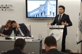 Abazović: Vrata Vlade otvorena za sve privrednike Abazović: Vrata Vlade otvorena za sve privrednike