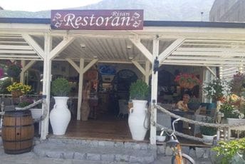 Ugostitelji Crne Gore: Opština Kotor da odloži rušenje terase restorana "Risan“, Mrvaljević uložio značajna sredstva