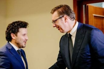 Podanička niskost i primitivna oholost Podanička niskost i primitivna oholost