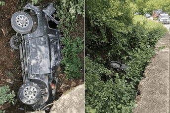 Stravična nesreća u Srbiji: Četvorica mladića poginula u slijetanju s mosta Stravična nesreća u Srbiji: Četvorica mladića poginula u slijetanju s mosta