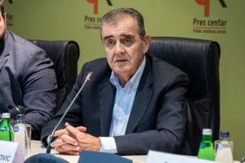 Živković: Laž je da sam bio prijatelj sa Vojom Lakovićem
