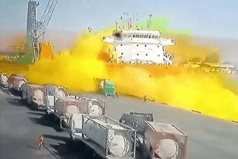 (VIDEO) Iscurio otrovni gas u jordanskoj luci Akaba, 13 mrtvih i stotine povrijeđenih (VIDEO) Iscurio otrovni gas u jordanskoj luci Akaba, 13 mrtvih i stotine povrijeđenih