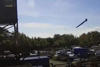 Zelenski objavio snimak trenutka kada je pogođen tržni centar u Kremenčuku Zelenski objavio snimak trenutka kada je pogođen tržni centar u Kremenčuku