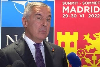 Đukanović: Vidjećemo efekte Abazovićeve posjete Srbiji Đukanović: Vidjećemo efekte Abazovićeve posjete Srbiji