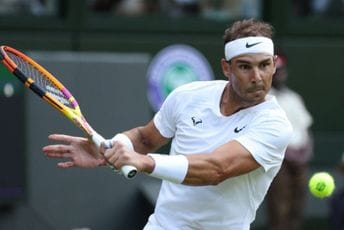 Nadal uprkos povredi savladao Frica i plasirao se u polufinale