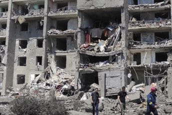 Evo kako izgleda raketirana zgrada u Odesi Evo kako izgleda raketirana zgrada u Odesi