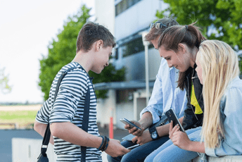 Stručnjaci o ranom pubertetu: Češća pojava kod gojaznih, voditi računa o ishrani Ilustracija