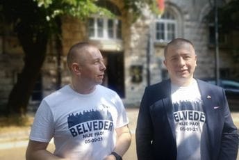 Rabrenović: Državu nam vode pajaci, montiranim procesima žele da izmrcvare građane Rabrenović: Državu nam vode pajaci, montiranim procesima žele da izmrcvare građane