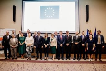 Abazović: Teška pitanja rješavamo odmah, bez zadrške i uslovljavanja Abazović: Teška pitanja rješavamo odmah, bez zadrške i uslovljavanja