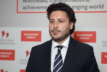 Abazović: Ako je neka država savršena da oživi proces proširenja EU, to je Crna Gora Abazović: Ako je neka država savršena da oživi proces proširenja EU, to je Crna Gora