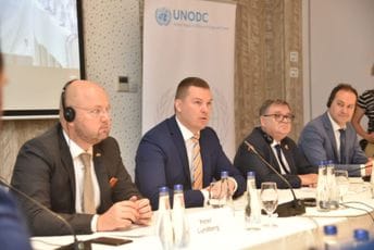 Adžić: Zaštitićemo žrtve i unapređivati sistem borbe protiv trgovine ljudima Adžić: Zaštitićemo žrtve i unapređivati sistem borbe protiv trgovine ljudima