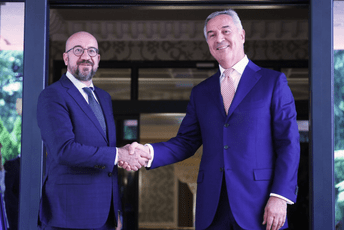 Mišel pisao Đukanoviću: Jačanje naših odnosa će biti dragocjeno i za Crnu Goru i za EU Mišel pisao Đukanoviću: Jačanje naših odnosa će biti dragocjeno i za Crnu Goru i za EU