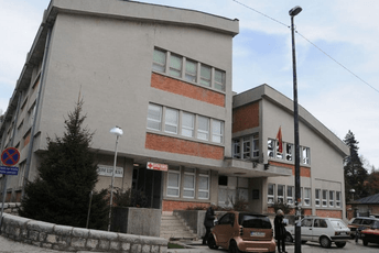 Cetinje: Počela adaptacija zgrade Zavoda za hitnu medicinsku pomoć Cetinje: Počela adaptacija zgrade Zavoda za hitnu medicinsku pomoć