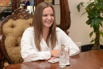 Rušenje stereotipa: Prvi put u istoriji, među podgoričkim vatrogascima je žena Rušenje stereotipa: Prvi put u istoriji, među podgoričkim vatrogascima je žena