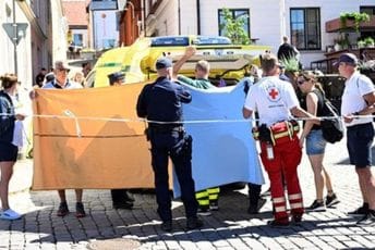 Napad nožem u Švedskoj, ubijena jedna osoba Napad nožem u Švedskoj, ubijena jedna osoba