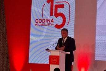 Mtel obilježio 15 godina rada; Lučić: Širimo se po Evropi, ali nam je Crna Gora strateški bitna Mtel obilježio 15 godina rada; Lučić: Širimo se po Evropi, ali nam je Crna Gora strateški bitna