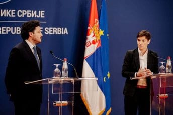 Naprijed u građanski rat? Naprijed u građanski rat?