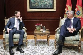 Šta ako DPS i SDP uskrate podršku vlasti? Šta ako DPS i SDP uskrate podršku vlasti?