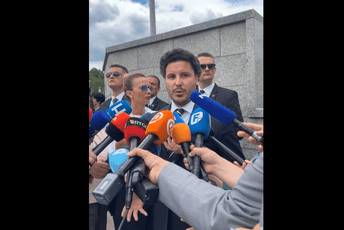 Abazović pojasnio izjavu: Politike stvaraju zlo i ubijaju ljude, a vojske izvršavaju u ime politike Abazović pojasnio izjavu: Politike stvaraju zlo i ubijaju ljude, a vojske izvršavaju u ime politike