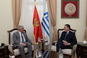 Vuković sa Hovakimianom: Jačati saradnju između Podgorice i Jerevana Vuković sa Hovakimianom: Jačati saradnju između Podgorice i Jerevana