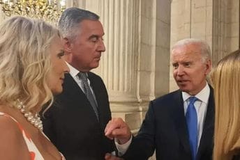 Bajden Đukanoviću: Naše zemlje su ujedinjene u ljubavi prema slobodi i nepokolebljivoj privrženosti demokratiji Bajden Đukanoviću: Naše zemlje su ujedinjene u ljubavi prema slobodi i nepokolebljivoj privrženosti demokratiji