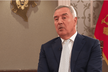 Đukanović čestitao Dan Opštine Budva