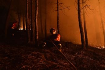 Desetine požara širom Evrope, najkritičnije kod Lisabona Desetine požara širom Evrope, najkritičnije kod Lisabona