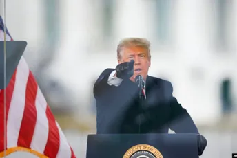 Tramp poziva pristalice da protestuju, očekuje da će sjutra biti uhapšen Tramp poziva pristalice da protestuju, očekuje da će sjutra biti uhapšen