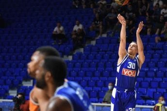 Petar Popović produžio ugovor, u podgoričkom klubu i naredne dvije godine Petar Popović produžio ugovor, u podgoričkom klubu i naredne dvije godine