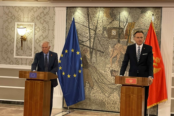 Krivokapić: Crna Gora uvijek nađe snagu da iz greška nauči i krene dalje Krivokapić: Crna Gora uvijek nađe snagu da iz greška nauči i krene dalje