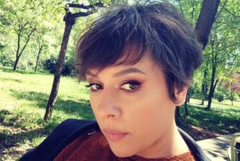 Dobro pjeva ova mala! Dobro pjeva ova mala!