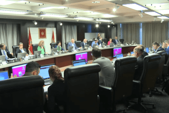 Martinović: Usvojeni dokument se ne može mijenjati bez ponovne procedure i glasanja Martinović: Usvojeni dokument se ne može mijenjati bez ponovne procedure i glasanja