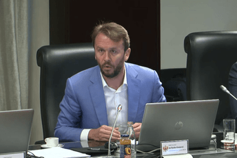 Konjević: Kosović da objasni u kom je svojstvu koristio državne resurse Konjević: Kosović da objasni u kom je svojstvu koristio državne resurse