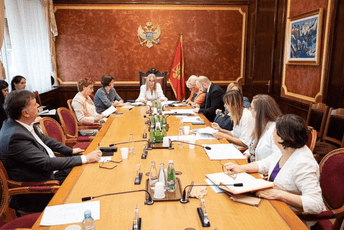 I u Skupštini ima primjera seksualnog uznemiravanja I u Skupštini ima primjera seksualnog uznemiravanja