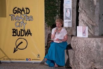 Ćalasan na Trgu pjesnika: U poeziji možete da radite sve što vam je merak Ćalasan na Trgu pjesnika: U poeziji možete da radite sve što vam je merak